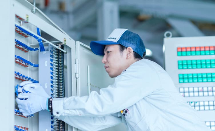 (03)年齢・経験に関係なく現場を担当できる!